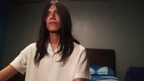 Snapshot of latin_shado chatting on March 17, 9:34 am Shado online show from March 17, 9:34 am