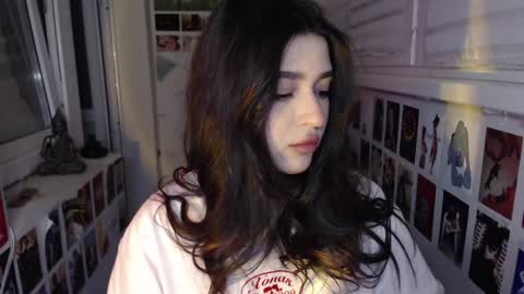 miiiiiiaaaa online show from January 7, 3:46 am