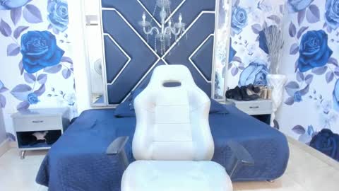 EMMA   online show from September 22, 2:30 pm