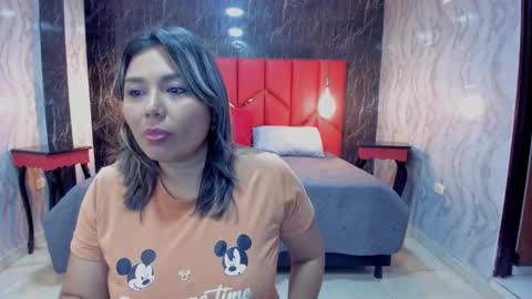 EMMA   online show from November 17, 2:34 pm