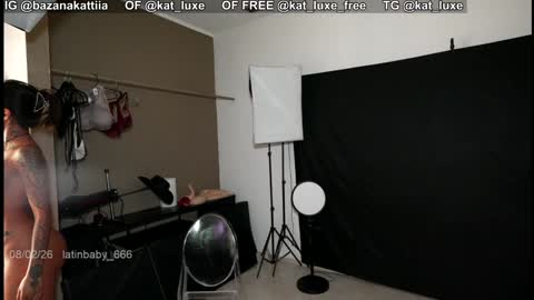 Snapshot of latinbaby_666 chatting on February 8, 7:50 pm Kattiia INSTAGRAM bazanakattiia If you like my show give me a like please I LOVE YOU online show from February 8, 7:50 pm