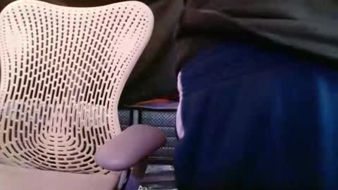 latinboy3232 online show from November 25, 4:12 am