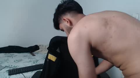 camilo online show from December 27, 9:50 am