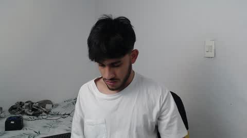 camilo online show from December 29, 4:59 am