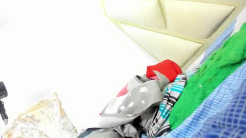 latinebonyts online show from September 22, 1:51 am