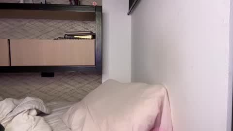 Hi -  online show from December 22, 1:01 am