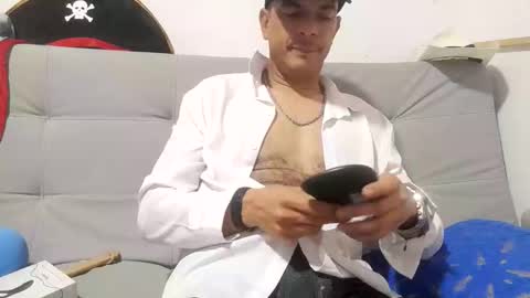 latinmartin254 online show from November 2, 7:16 pm