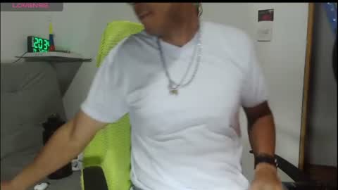Snapshot of latinmartin254 chatting on July 15, 1:33 am latinmartin254 online show from July 15, 1:33 am