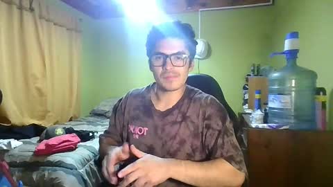 latinn_babe online show from March 28, 6:02 am