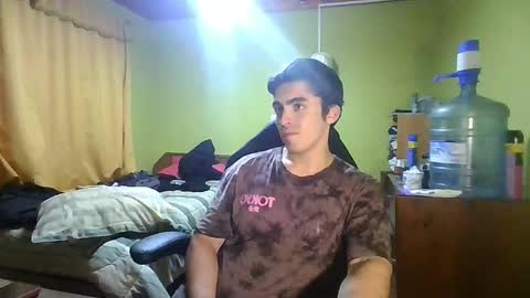 latinn_babe online show from March 31, 3:19 am