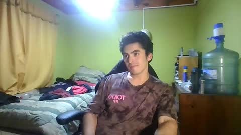 latinn_babe online show from April 7, 3:40 am