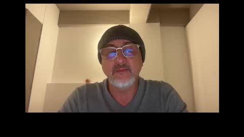 QS - INDEPENDENT MODEL online show from September 11, 1:17 am