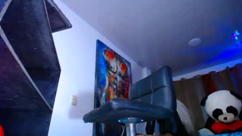 Snapshot of latino_hot_sexy_ chatting on December 7, 2:42 am valentina online show from December 7, 2:42 am