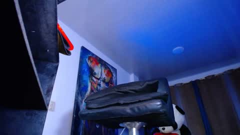 Snapshot of latino_hot_sexy_ chatting on February 28, 2:42 am valentina online show from February 28, 2:42 am