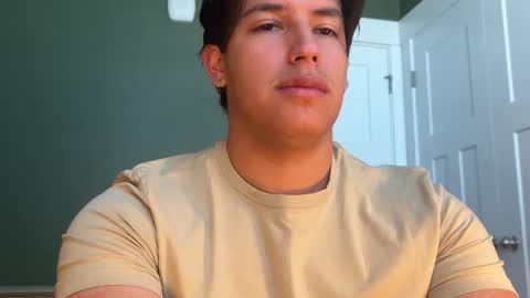 latino_hotcb1 online show from January 20, 4:45 pm