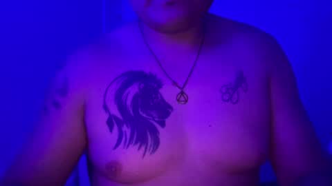 Snapshot of latinolustxx chatting on September 14, 7:51 am LatinoLustxx online show from September 14, 7:51 am