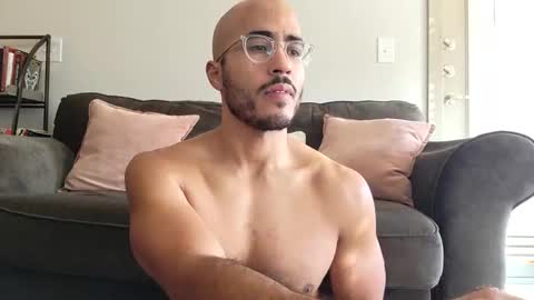 Snapshot of latinomixedbbc chatting on March 11, 3:45 pm latinomixedbbc online show from March 11, 3:45 pm