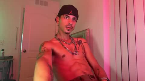 latinprincee online show from January 10, 10:06 am
