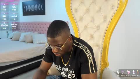 LEANDRO online show from January 20, 12:07 pm