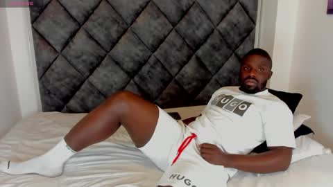 LEANDRO online show from October 19, 3:29 am