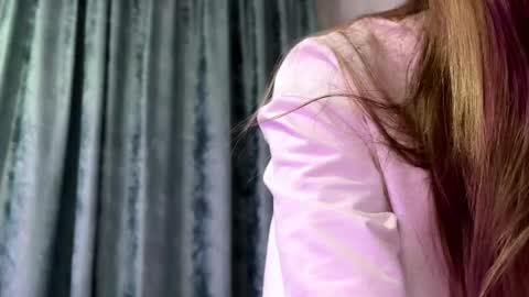 Snapshot of latrishawackerbarth chatting on April 13, 4:12 pm Eva online show from April 13, 4:12 pm