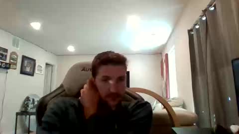 Snapshot of latvianhammer302 chatting on November 6, 2:29 pm latvianhammer302 online show from November 6, 2:29 pm