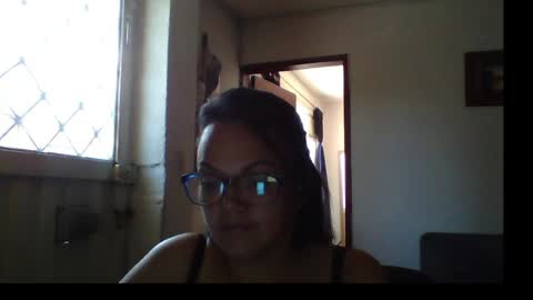 Laura online show from June 1, 6:42 pm
