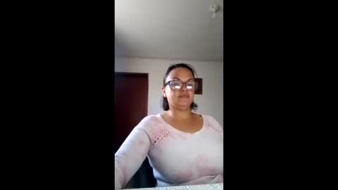 Laura online show from June 9, 12:17 pm