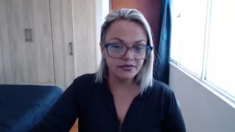 Snapshot of lau16310 chatting on July 28, 7:39 pm Laura online show from July 28, 7:39 pm