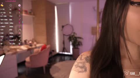 IG 1lau  1 X 1lau  1 online show from September 27, 8:14 pm