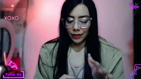 laujgray online show from October 13, 3:39 am