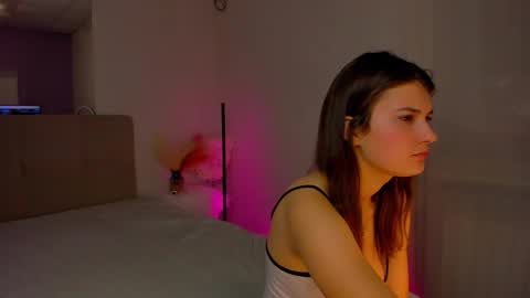 Laura online show from February 17, 12:27 pm