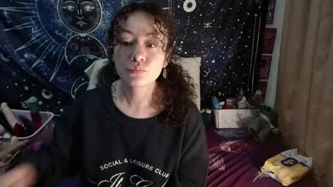  Wen  online show from February 4, 3:11 am