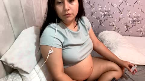 laura online show from January 22, 2:37 am