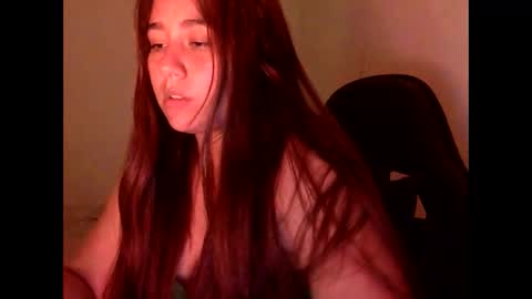 laura online show from March 27, 8:26 am