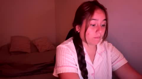 laura online show from April 5, 1:14 am