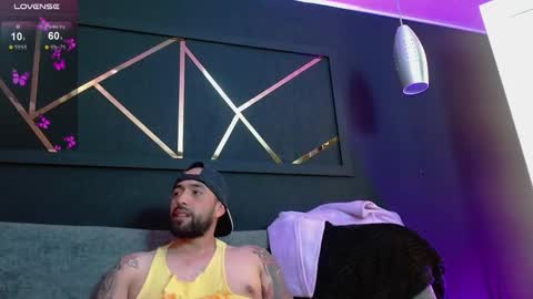 Laura online show from February 19, 3:28 am