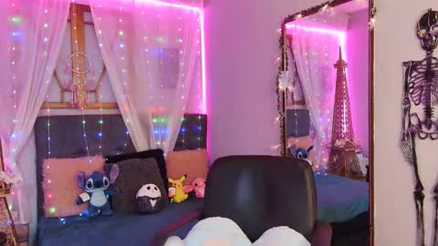 Kate  online show from January 24, 12:41 pm