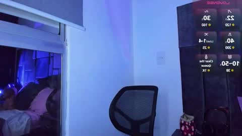 Laura Rose online show from January 21, 11:55 pm