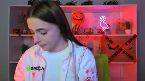 laura_sween online show from October 28, 8:11 pm