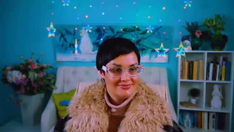 lauradavidsons online show from September 29, 6:57 pm