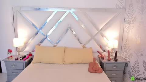 Laura online show from March 12, 10:37 am