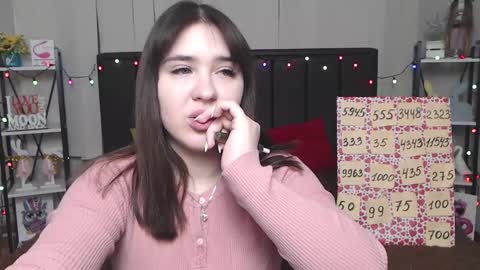 LauraHlot online show from February 5, 6:26 pm