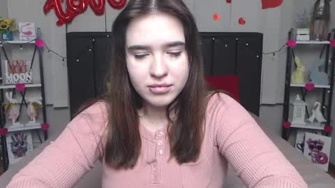 LauraHlot online show from March 3, 9:48 pm
