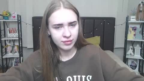 LauraHlot online show from September 25, 6:06 am