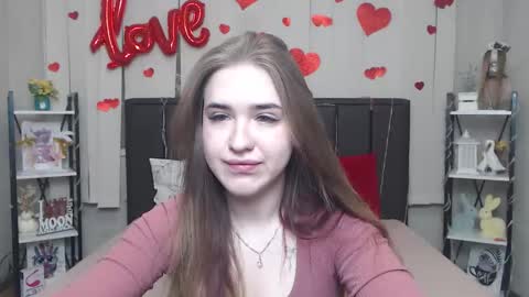 LauraHlot online show from March 7, 6:38 pm