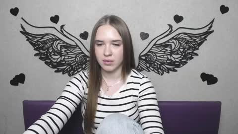 Snapshot of laurahlot chatting on April 18, 7:58 pm LauraHlot online show from April 18, 7:58 pm