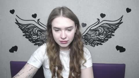 Snapshot of laurahlot chatting on April 29, 6:06 am LauraHlot online show from April 29, 6:06 am