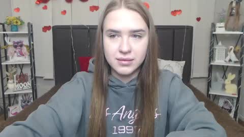 Snapshot of laurahlot chatting on May 3, 5:52 pm LauraHlot online show from May 3, 5:52 pm