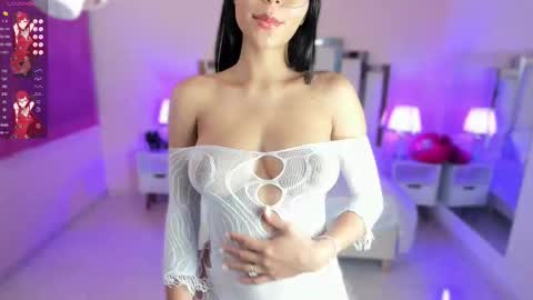 Laura MartinGMT-5 2200-0600 online show from September 10, 12:21 am